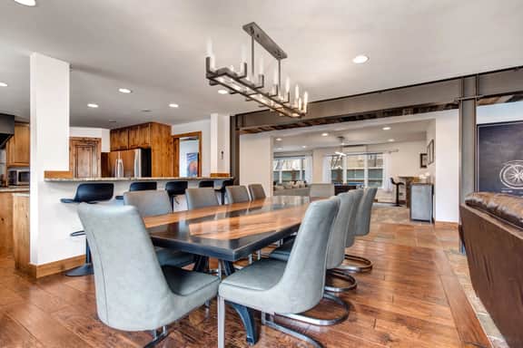 Epic 10 Bedroom Luxury Mountain Home in Old Town - Image 4
